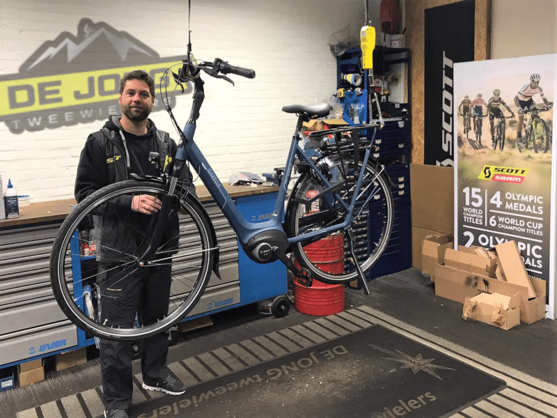 DeJongTweeWielers_Reparatie